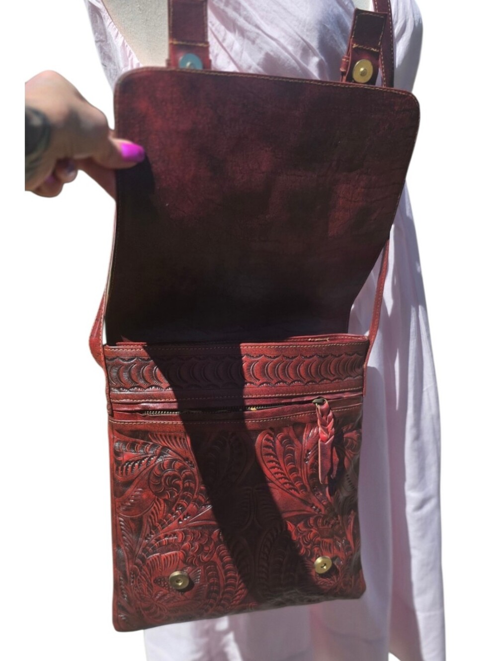 Vintage JL Saldivar Hand Tooled Red Leather Crossbody Messenger Bag Paraguay - Picture 6 of 15